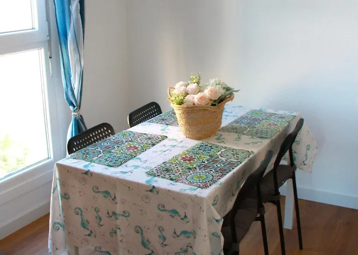 Lowenva Beach Apartment