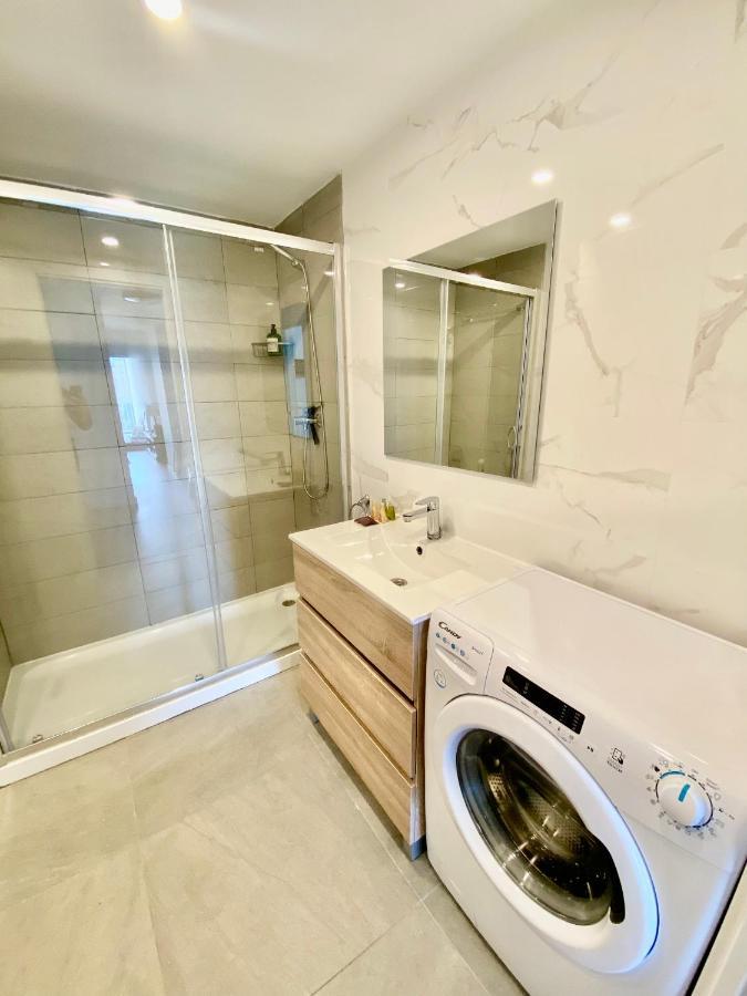 Lowenva Beach Apartment *